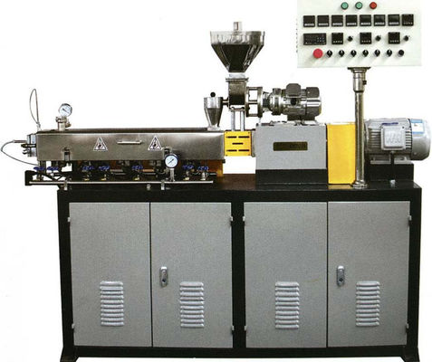 Digitale Temperaturkontrolle Doppelschraub-Extrudermaschine Korrosionsschutz-Doppelschraub-Extruder