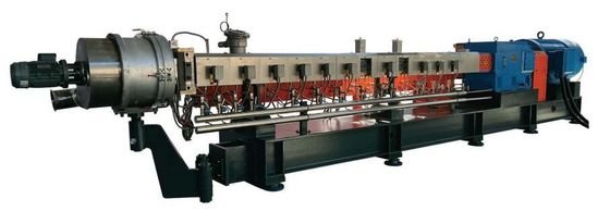 Energieeffizienz Zwei-Schraub-Extrusions-Granulator-Temperaturkontrolle Zwei-Schraub-Extruder-Maschine
